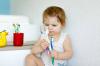 Choosing a toothbrush and toothpaste for a child: dentist advice