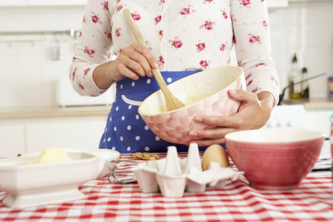 20 secrets to perfect baking Easter Housekeeping tip