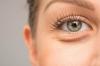 Bags under the eyes: beauticians advise how to get rid
