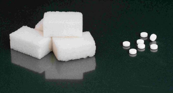 Sweetener - sugar substitute
