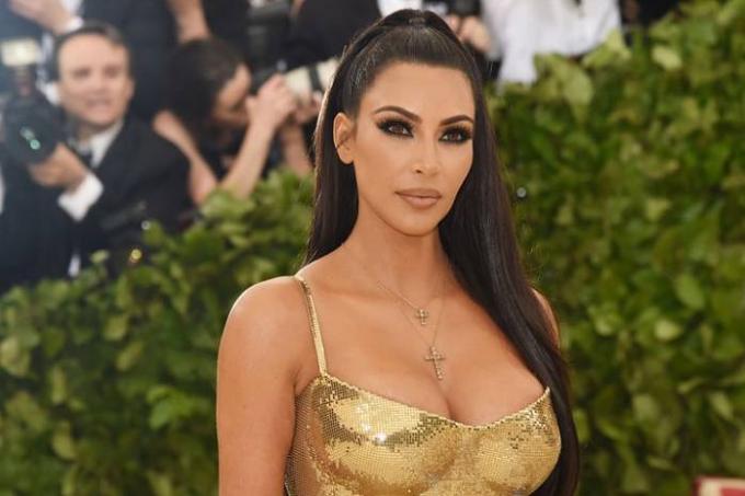 Kim Kardashian shared details of birth 4 children