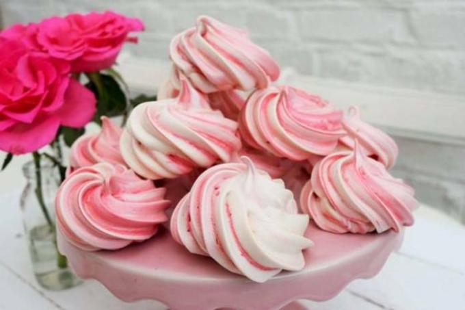 Cherry marshmallow recipe step by step: eat and lose weight