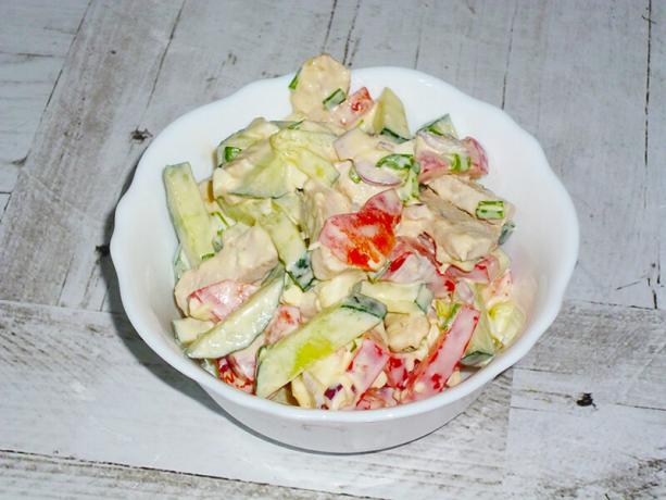 Salad with meat and vegetables