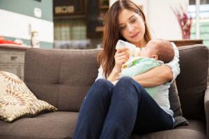 7 most common mistakes breastfeeding: a note on mom