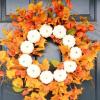 Autumn wreath on the door: 15 best ideas