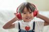 Dr. Komarovsky told how to choose safe headphones for a child