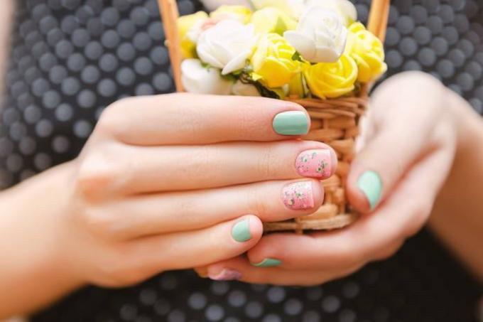 15 ideas fashionable spring manicure short nails: Trends 2019