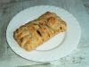 Quick and tasty: a dessert of puff pastry and chocolate