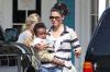 Rules of life for successful mothers: how to get children out Sandra Bullock